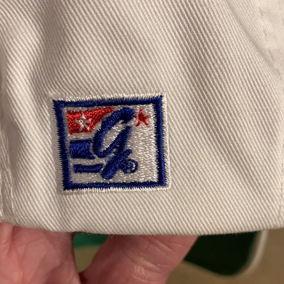 Vintage University of Cooperstown hat - Picture 10 of 11